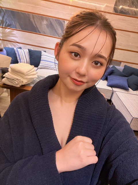 美澄衿依サウナグラビア