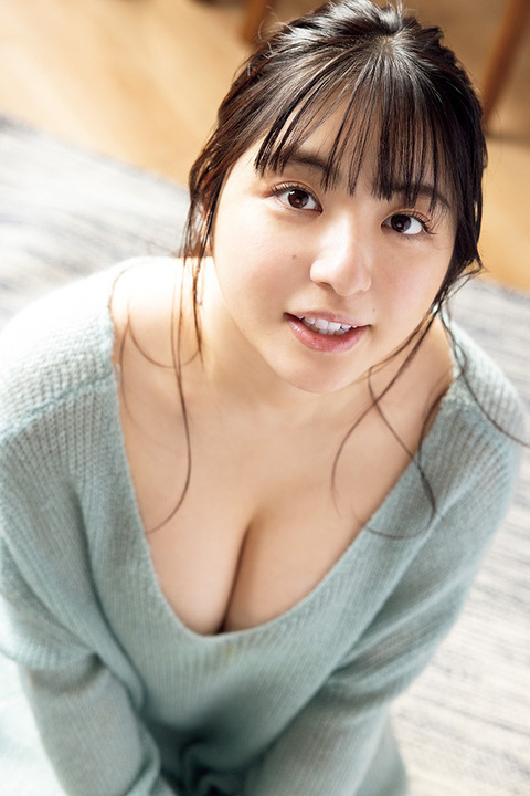 麻倉瑞季Iカップ水着グラビア