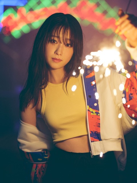 髙橋ひかる2nd水着写真集
