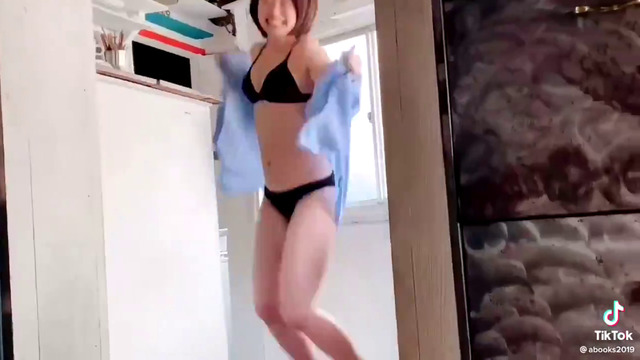 新田あゆな水着グラビアメイキング (8)