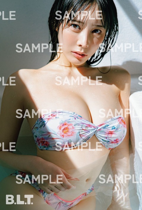 七海りおBLT水着グラビア