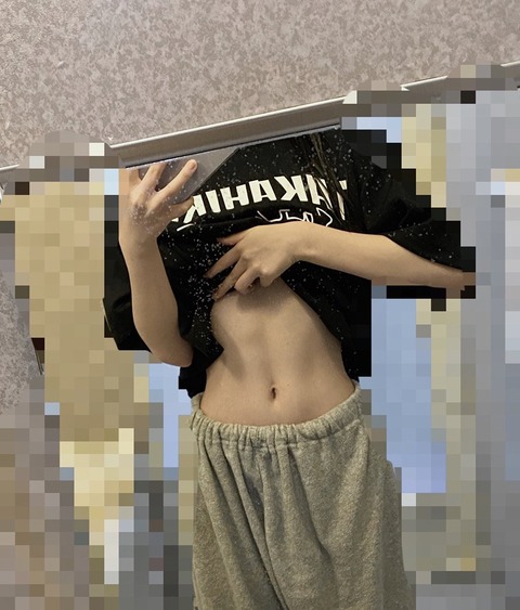 新居歩美(18)水着姿@Twitter