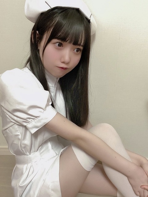 新居歩美(18)水着姿@Twitter
