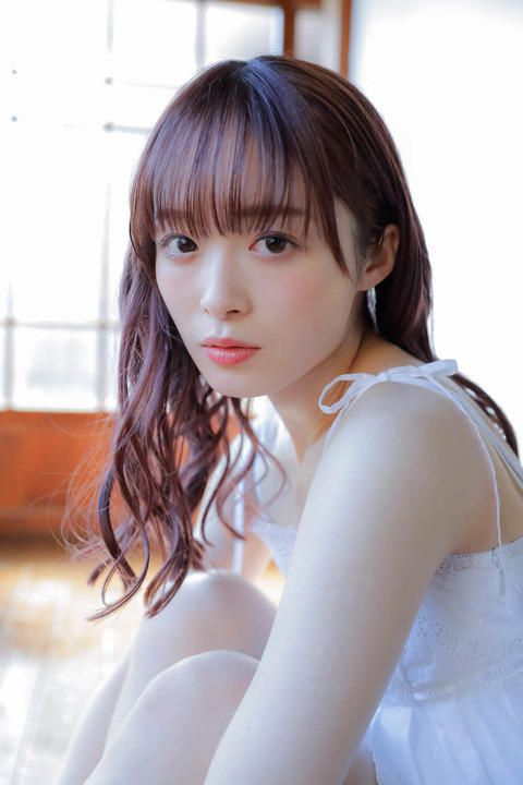 優希クロエ1st写真集