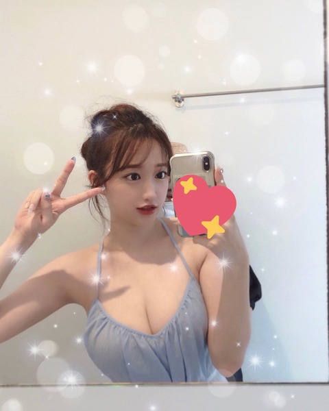 青井春Iカップ水着グラビア