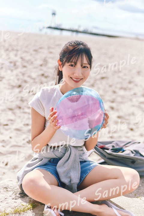 日向坂46河田陽菜2nd写真集「テイクオフ」特典絵柄