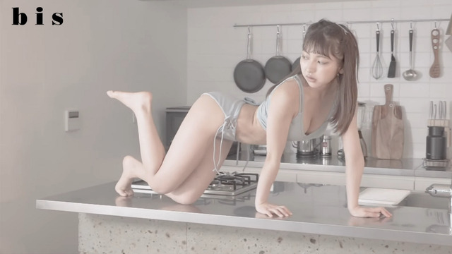 桃月なしこ×十味bis水着グラビアメイキング (4)