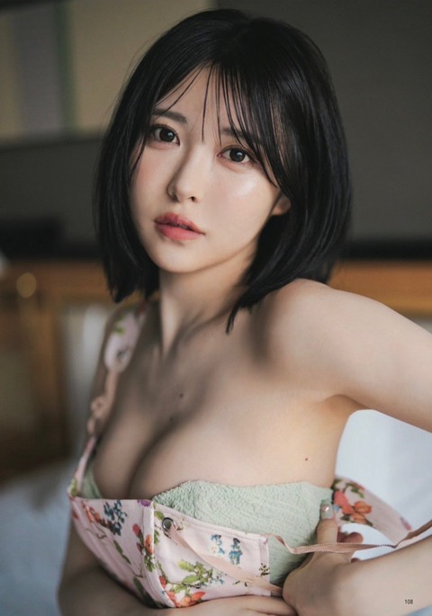 小此木流花BLT水着グラビア