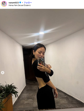 【画像】堀北真希の実妹、セクシー水着姿を公開wwwwwwww NANAMI、スタイル抜群なビキニショットが反響！！！