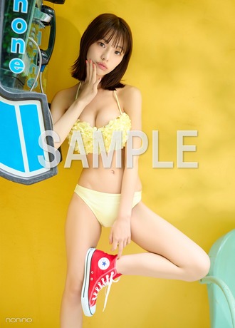 【朗報】爆乳グラビア女王・菊地姫奈、ノンノでもビキニ姿を披露してくれるwwwwww3種類のスレンダー水着ショットが反響！！！