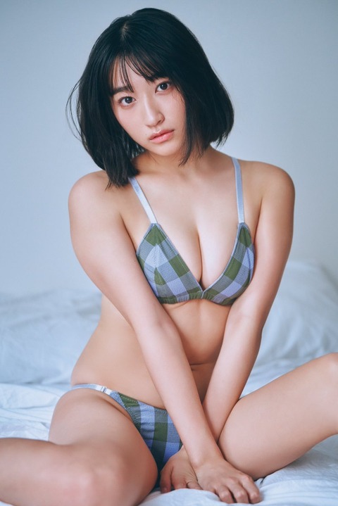 水野瞳DOLCE水着グラビア