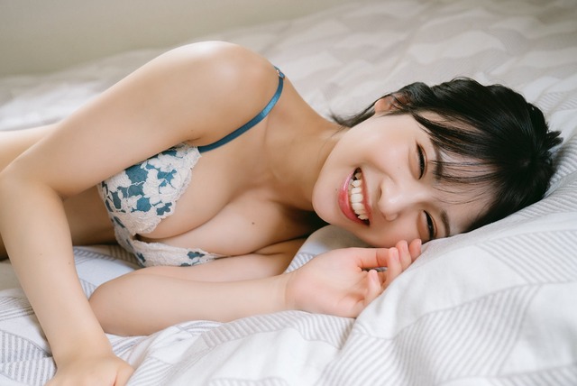 NMB48芳賀礼1st写真集『ぽんっ』5