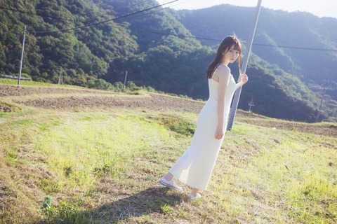 SKE48江籠裕奈1st水着写真集『わがままな可愛さ』