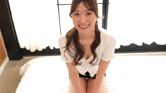 Dカップ白浜さちイメージDVD「夢で逢えたら…」 (23)