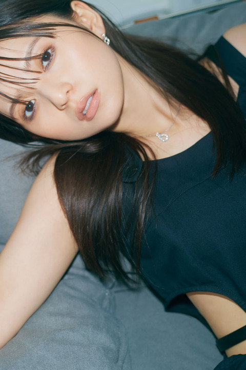 齋藤飛鳥写真集「ミュージアム」先行カット