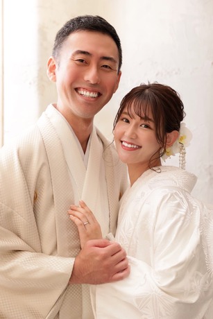 元AKB48鈴木まりやが根本悠との結婚発表