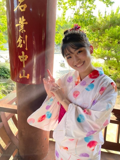 OCHA NORMA中山夏月姫1st水着写真集