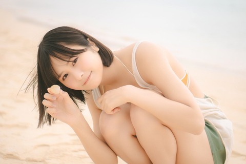尾木波菜1st写真集 おぎはな