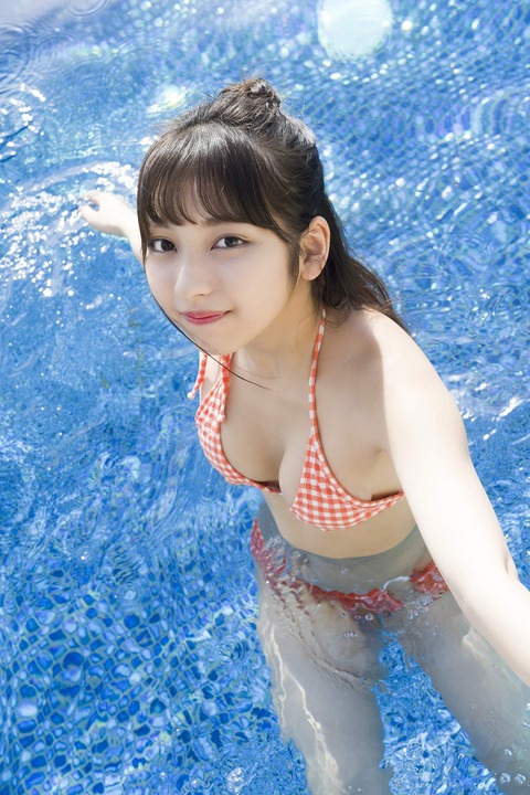 十味1st写真集「とーみにこ」