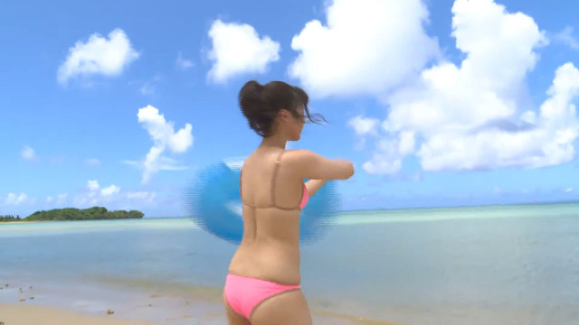 大家志津香Dカップ1st水着グラビアDVD『ぼくの、MERMAID。独占中!』