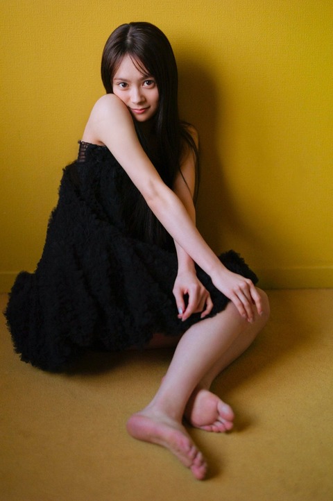 AKB48伊藤百花blt graph.顔面グラビア