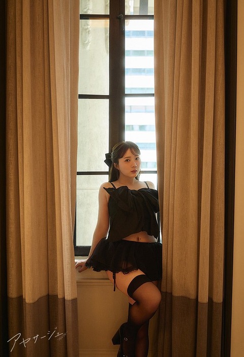 伊藤彩沙3rd写真集『アヤサージュ』水着先行カット