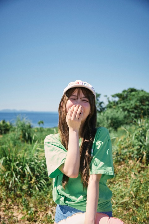 さくら1st写真集の先行カット