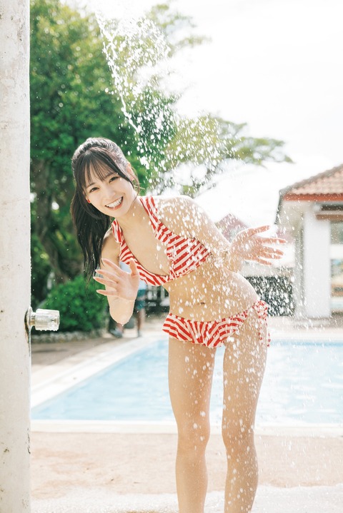 SKE48入内嶋涼1st写真集「さやけき光」4