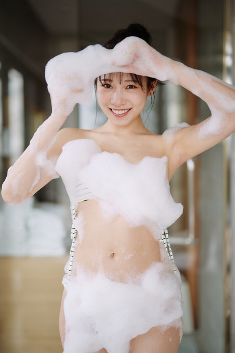 横野すみれ週プレ水着グラビアアザーカット3