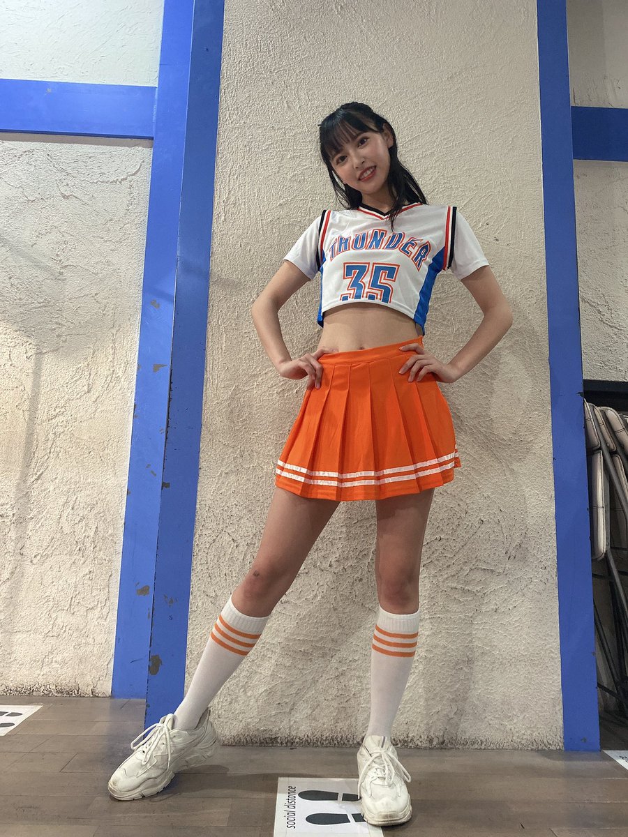 【画像】大槻りこ、身体が美しすぎる!ミスマガジン2020ベスト16の長身美少女が推定Dカップの水着姿オフショット写真を投稿! : もきゅ速