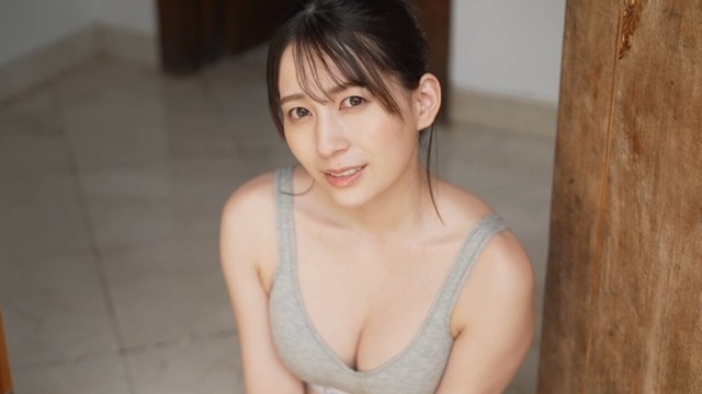 元AKB48佐々木優佳里イメージDVD「君と、ゆかり」 (24)