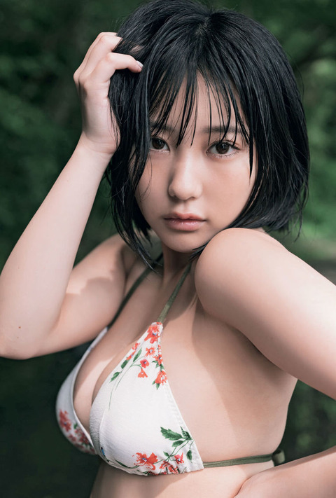 HKT48田中美久水着グラビア