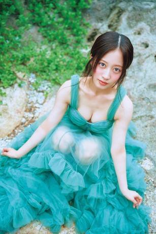 【画像】NMB48川上千尋さん、ノーブラ&下着姿でファンを悩殺wwwwww1st写真集のセクシーオフショットが大反響!!! 【画像】NMB48川上千尋さん、ノーブラ&下着姿でファンを悩殺wwwwww1st写真集のセクシーオフショットが大反響!!!