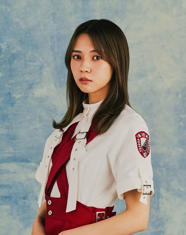 小林由依