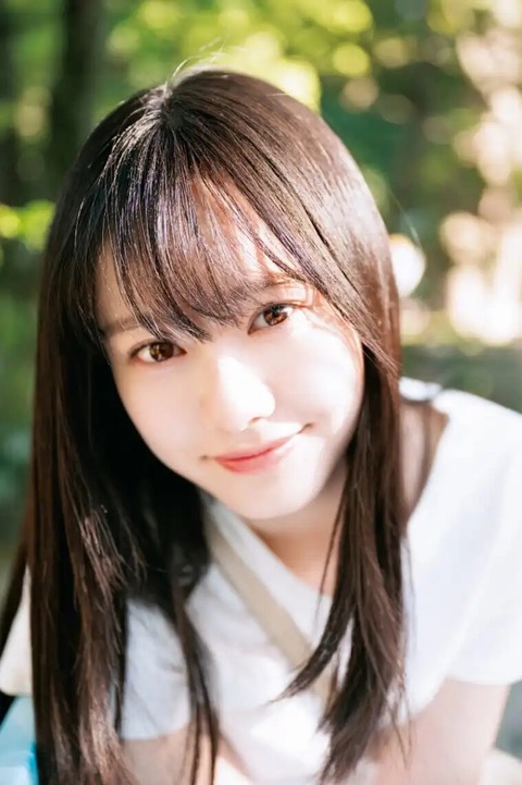 エビ中・仲村悠菜「週刊少年サンデー」グラビア (6)