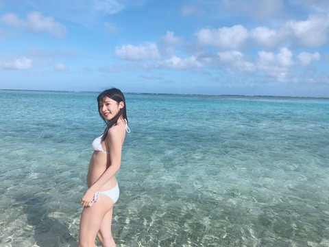 染野有来カップサイズ水着グラビア