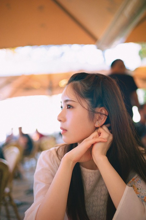 乃木坂46筒井あやめ1st写真集