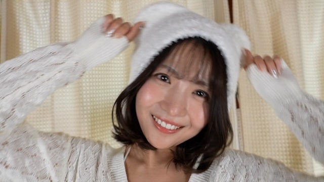 Eカップ佐々木萌香イメージDVD「もえカラー」 (33)