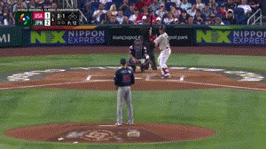 WBC決勝岡本和真追加点ホームラン
