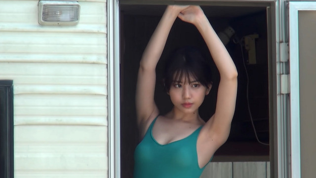 白石まゆみヤンマガ水着グラビア (7)