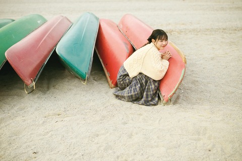 仲村悠菜1st写真集「17。」