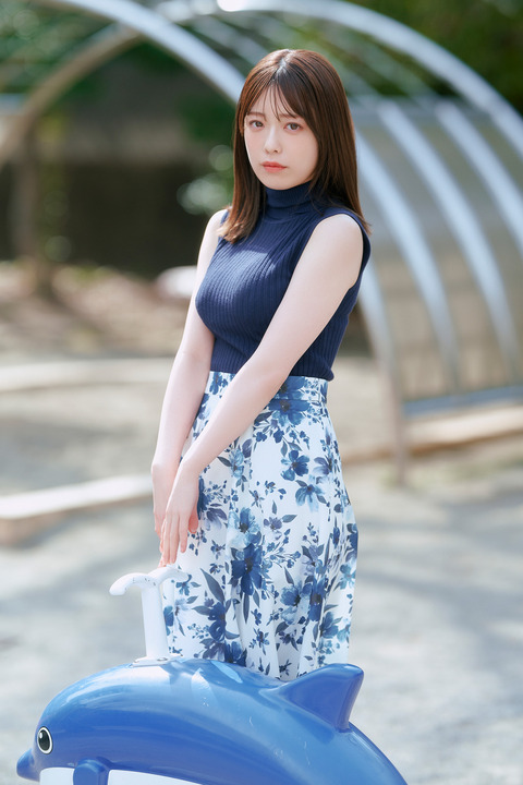 塩見きらFLASH初ランジェリーグラビア