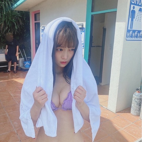 中川美優ファースト写真集オフショット