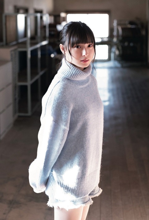 NMB48グラビア選抜の水着グラビア「B.L.T.2022年3月号」