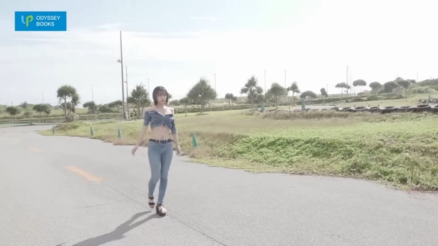 OCHA NORMA 石栗奏美写真集「sonare」CM (3)