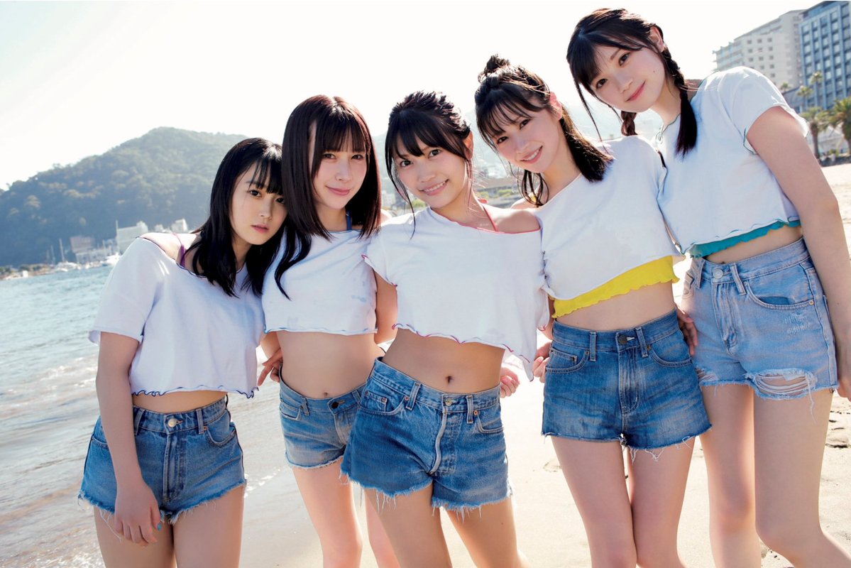 【画像】“顔面偏差値おばけ級”アイドルが凄すぎるwwまねきケチャが「カレンダーBOOK2022」発売！松下玲緒菜と宮内凛がセクシー水着姿を披露！