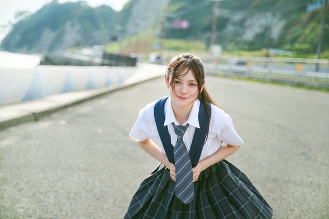AKB48伊藤百花1stフォトブック『百花ずかん。』