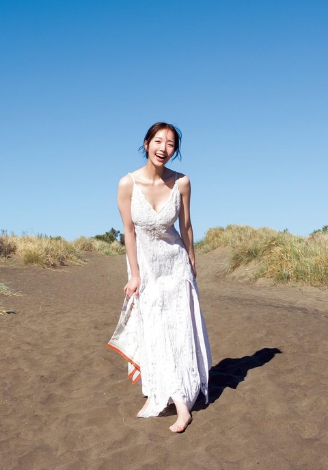 刈川くるみアナ1st写真集