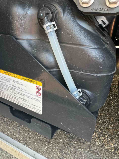 D2534E2B-13A0-46DB-A5D7-BCC3B4CA68B7