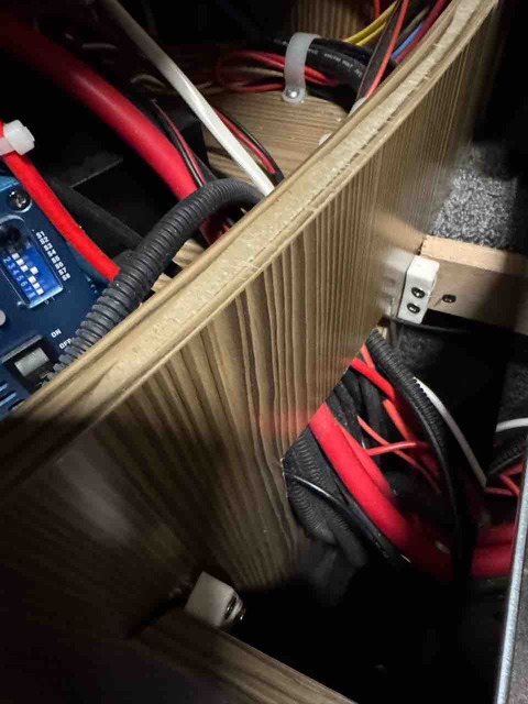 6ACE210B-A200-43A3-AB9F-2B354616C1AF